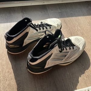 ADIDIAS ADIZERO GHOST 2